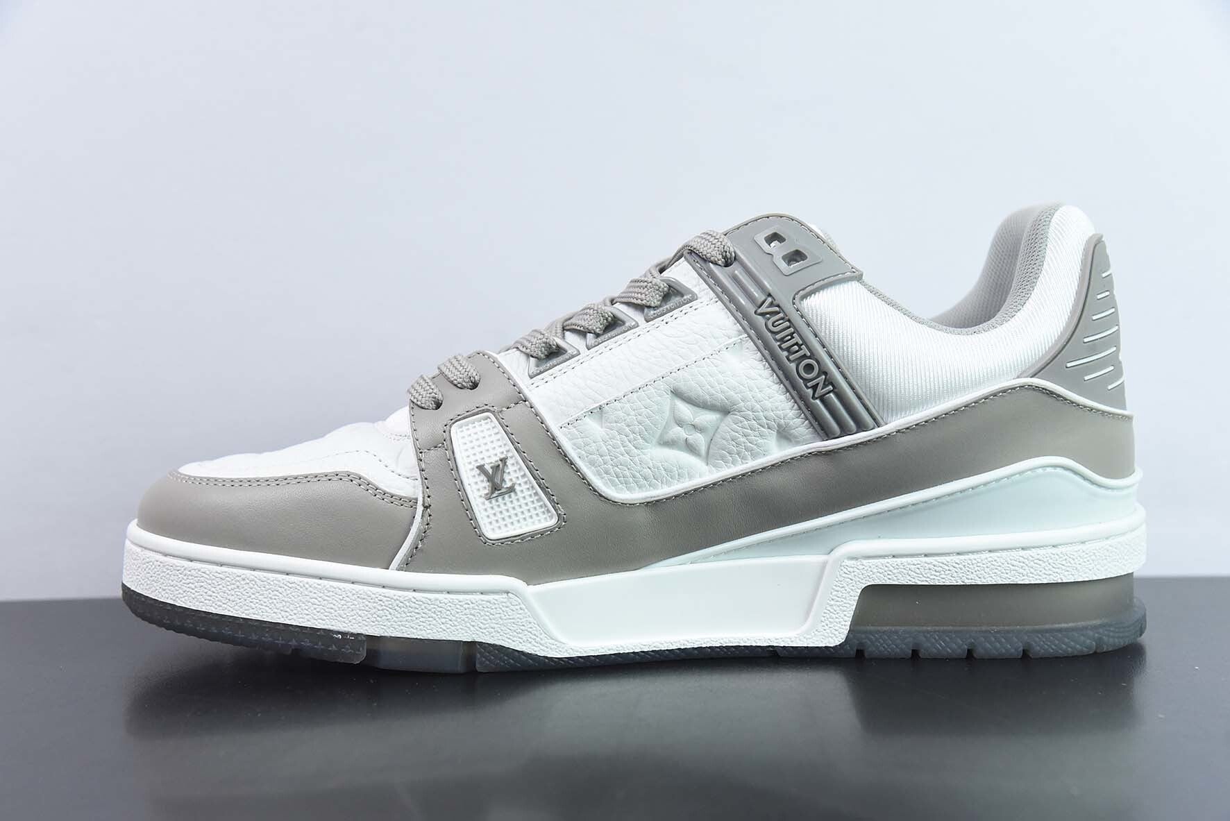 Louis Vuitton Trainer Gray