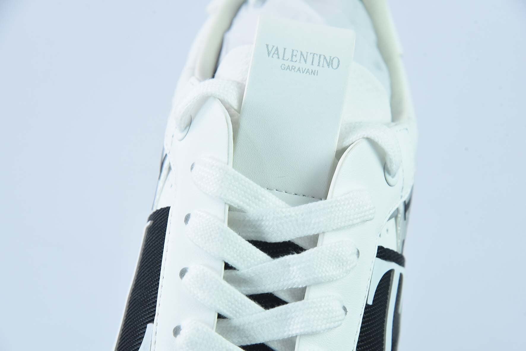 Valentino VL7N Bianche e Nere