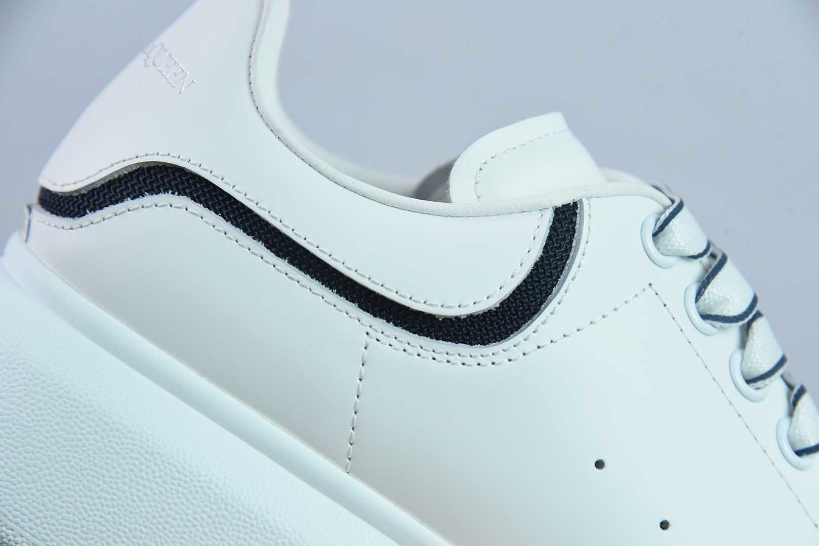 Alexander McQueen Cherry Blue