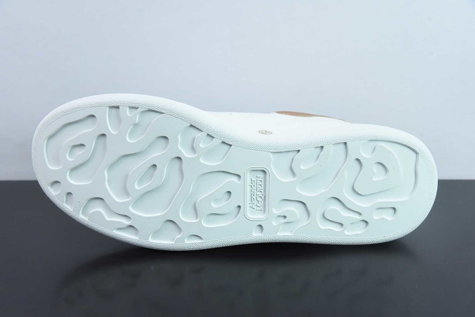 Alexander McQueen Gold