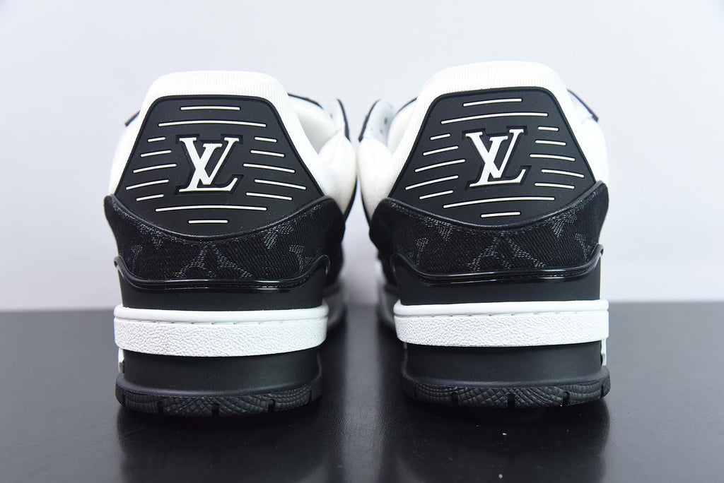 Louis Vuitton Trainer Black and  White