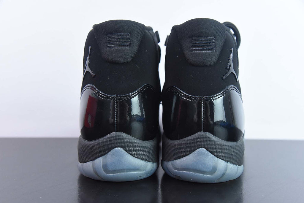 Jordan 11 Retro Cap and Gown