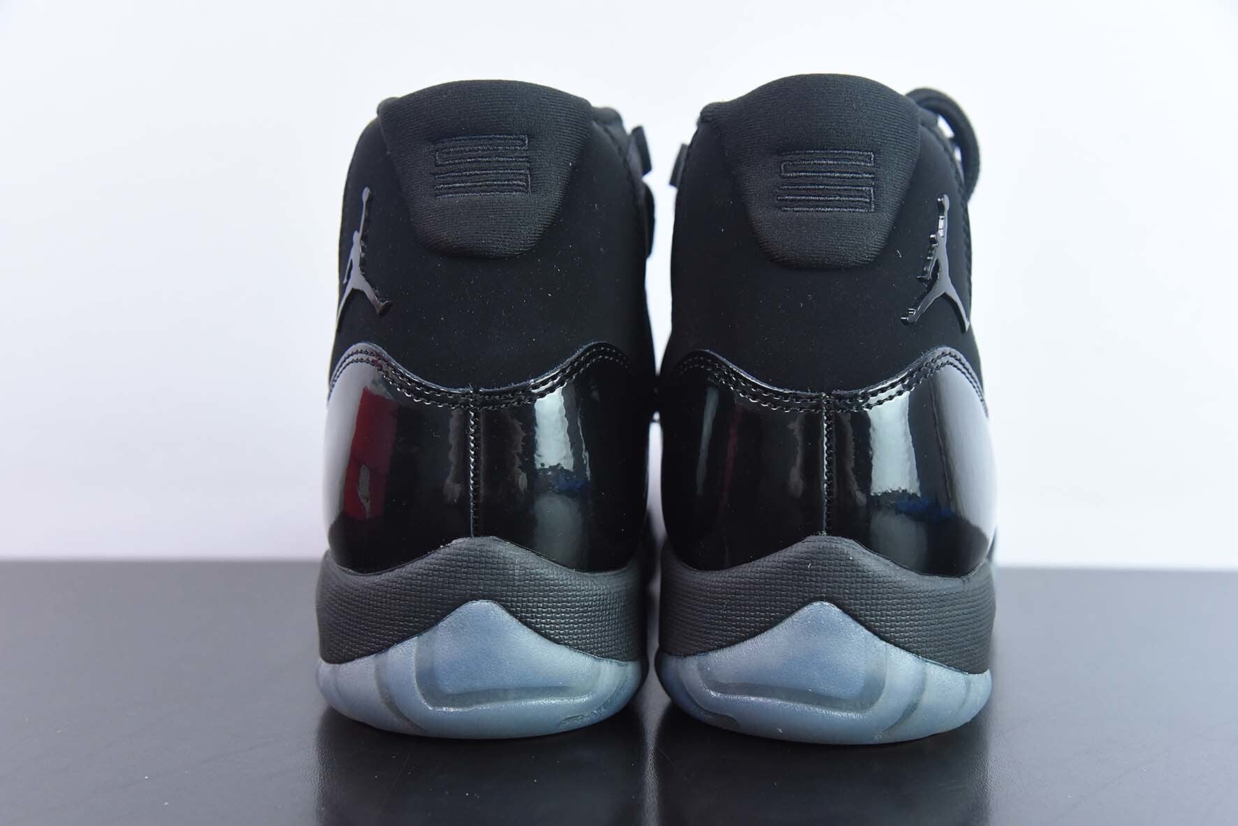 Jordan 11 Retro Cap and Gown