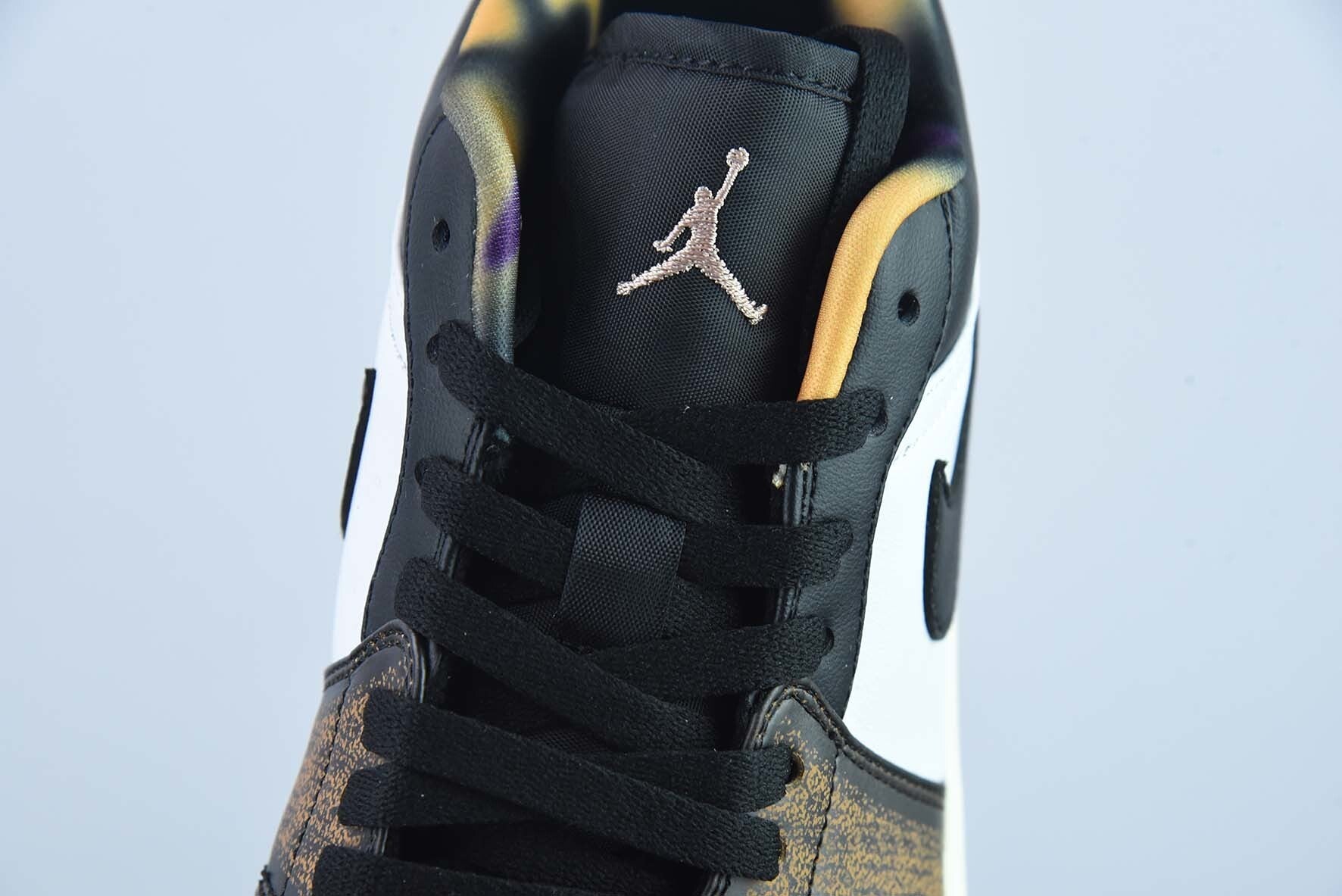 Jordan 1 Low Wear-Away