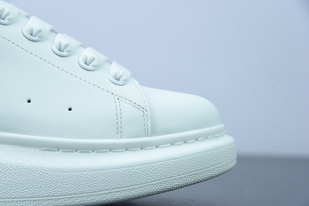 Alexander McQueen White/Black Leather