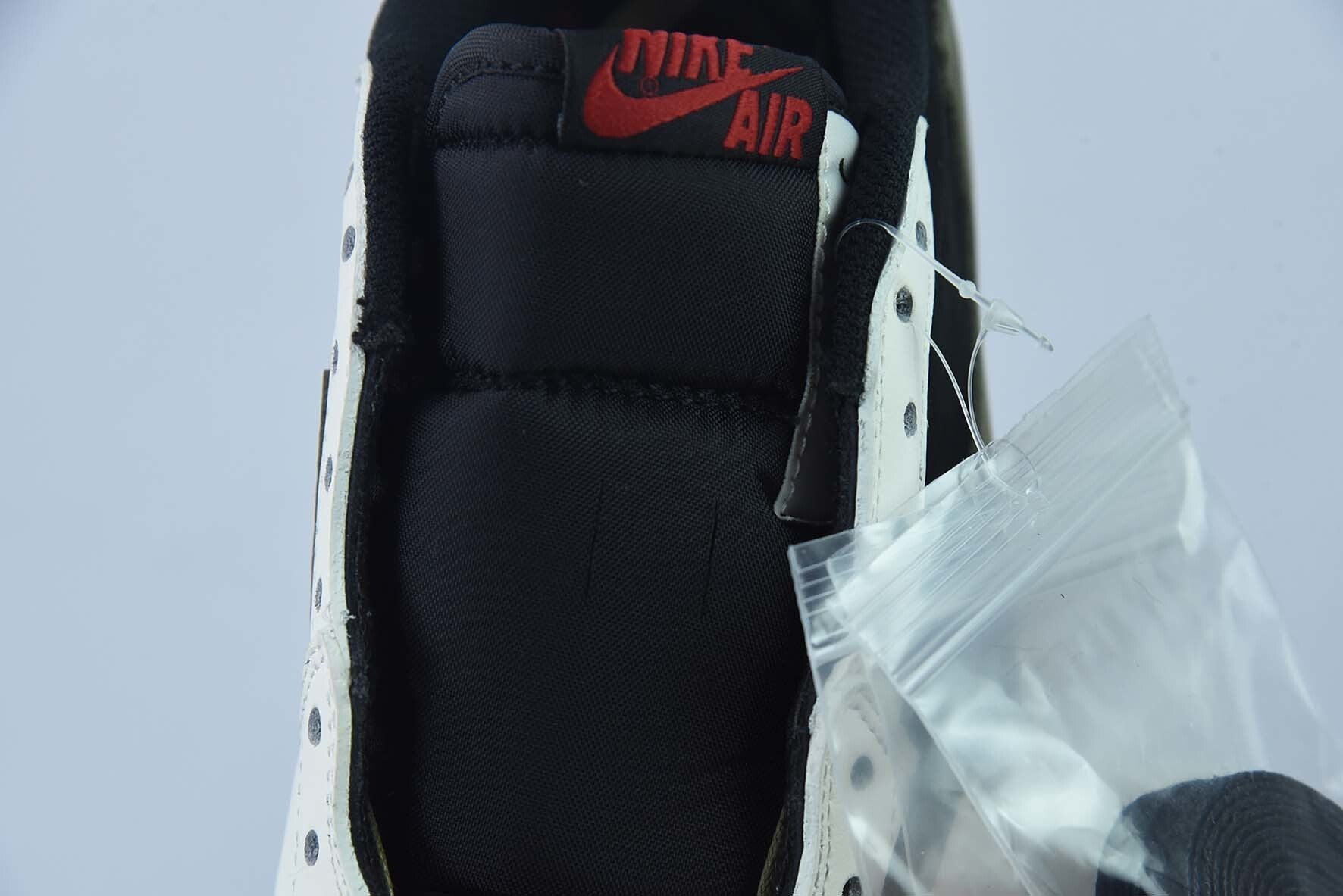 Jordan 1 Low OG SP Travis Olive