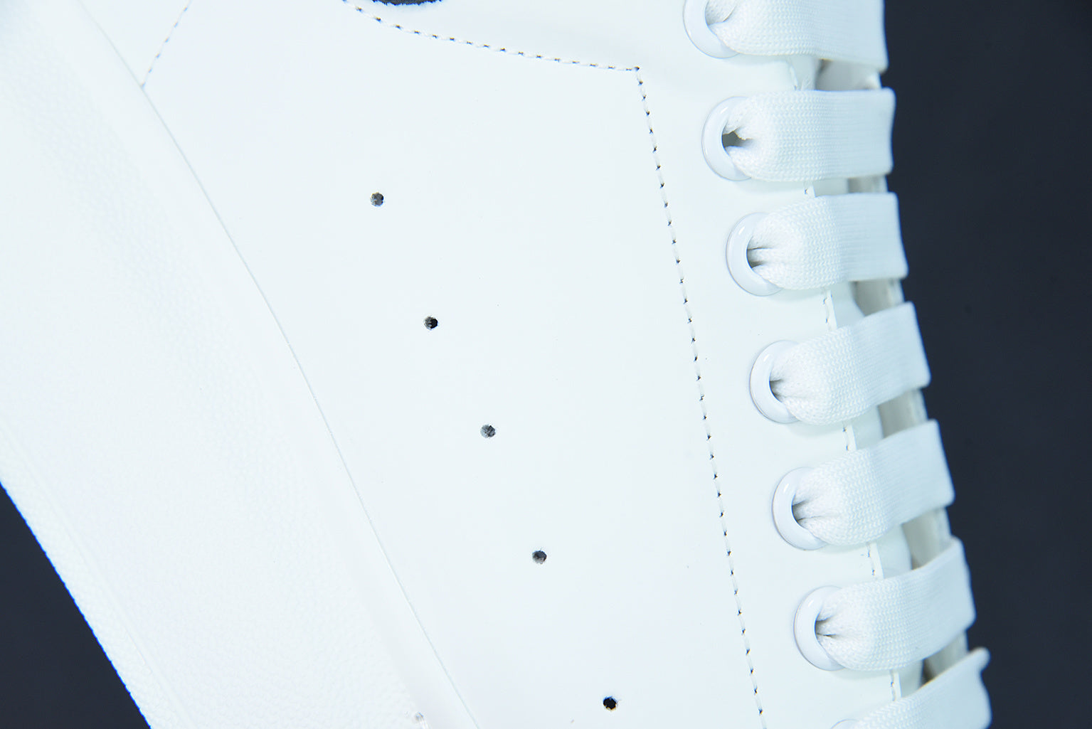 Alexander McQueen White/Black Leather