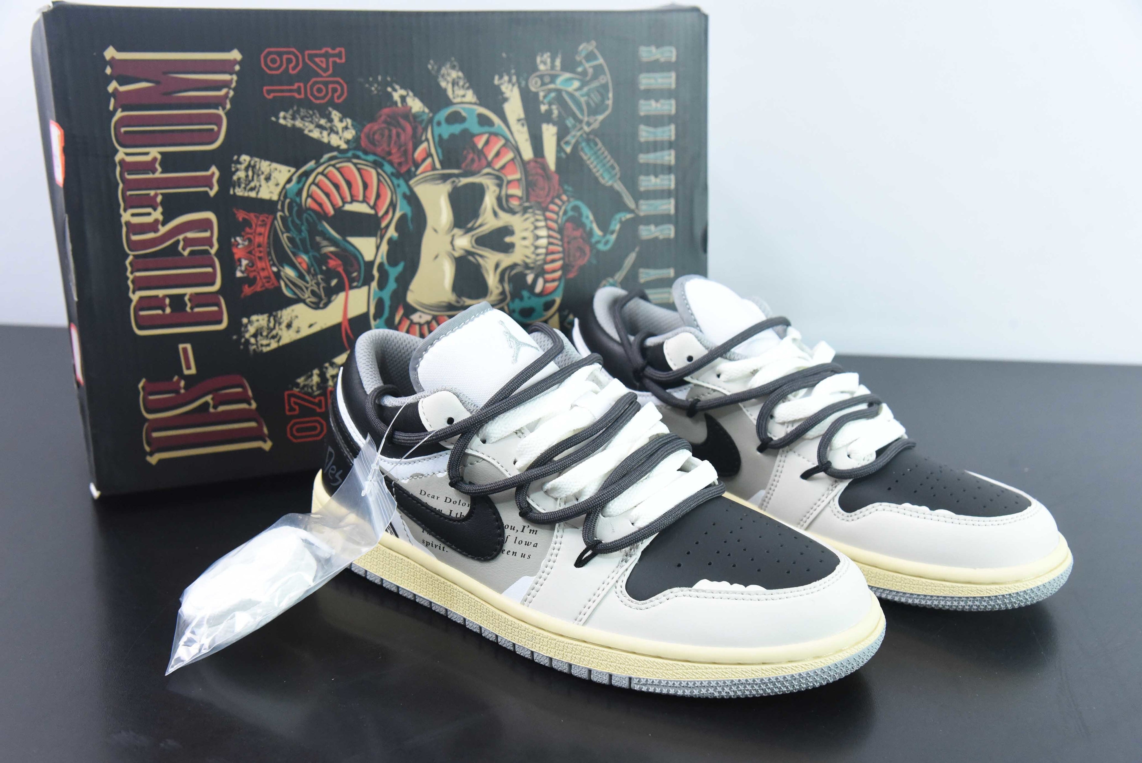 Jordan 1 Low Desphry