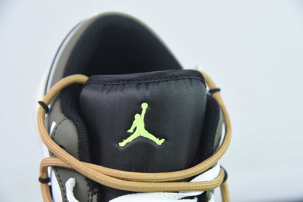 Jordan 1 Low PandaPrank