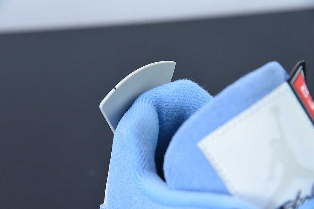 Jordan 4 Retro University Blue