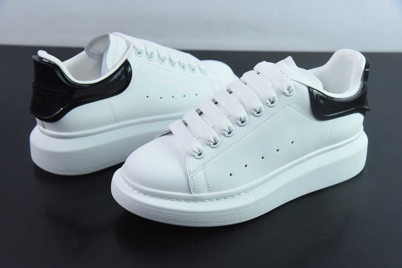 Alexander McQueen Plastic Black