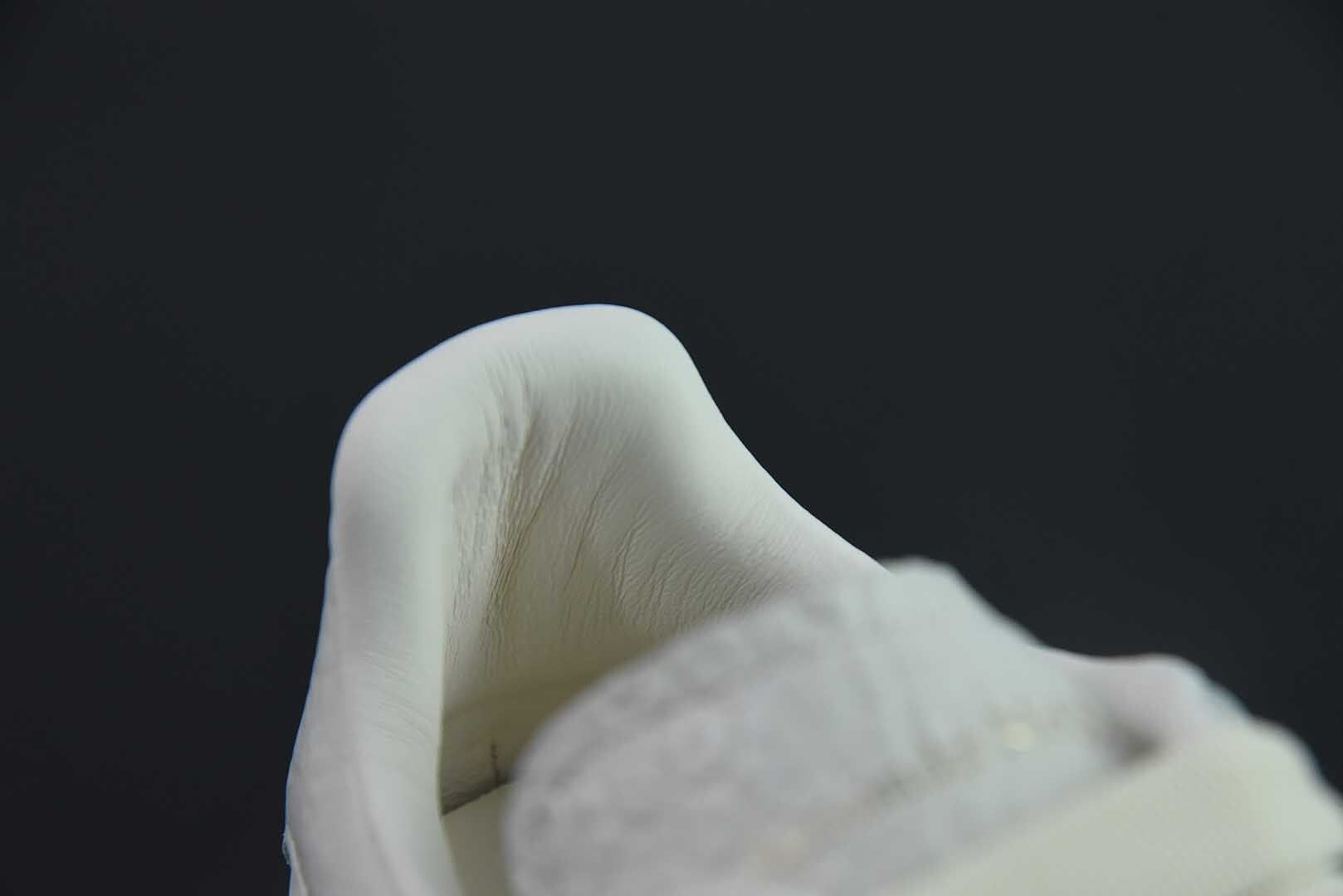 Alexander McQueen Beige