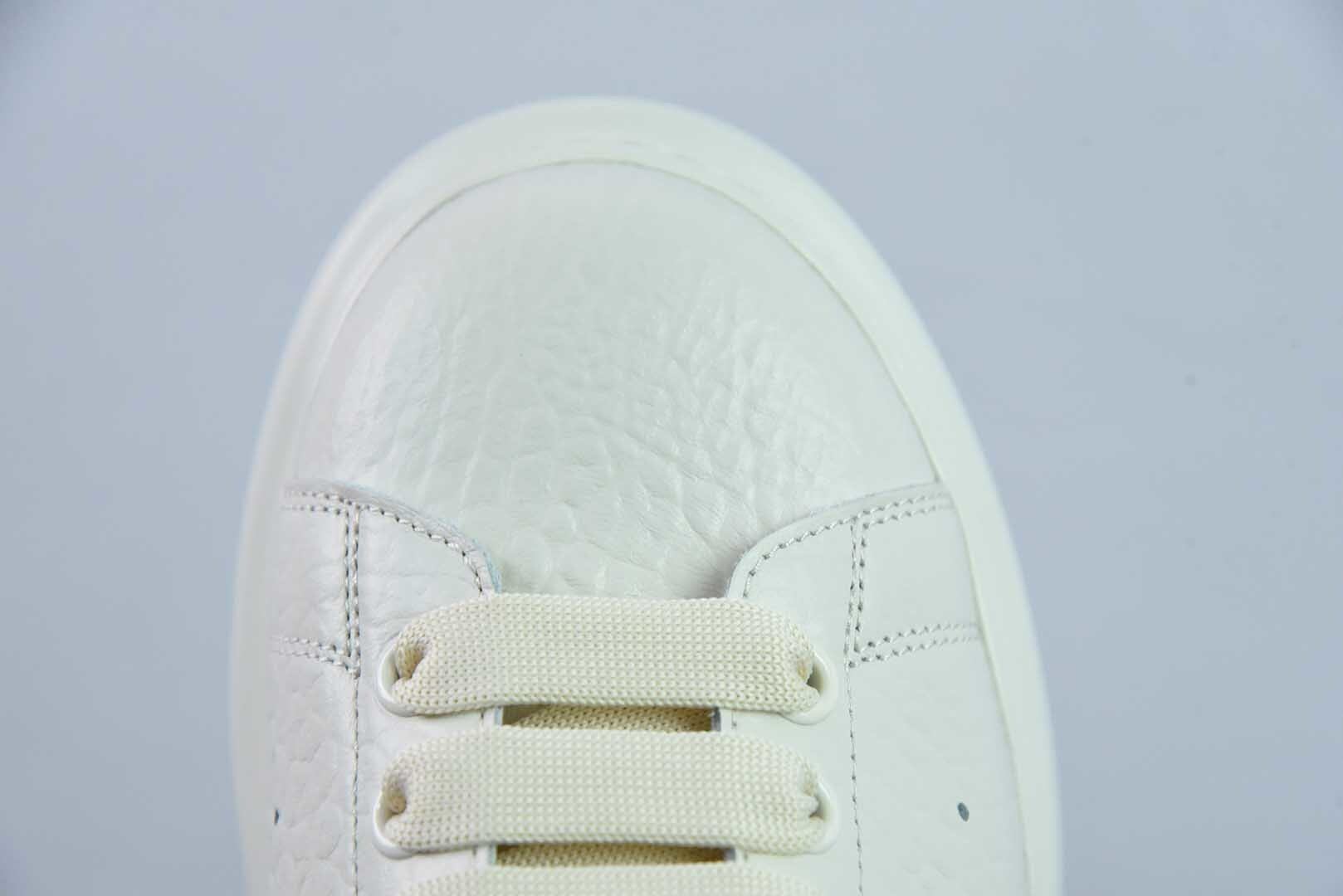 Alexander McQueen Beige