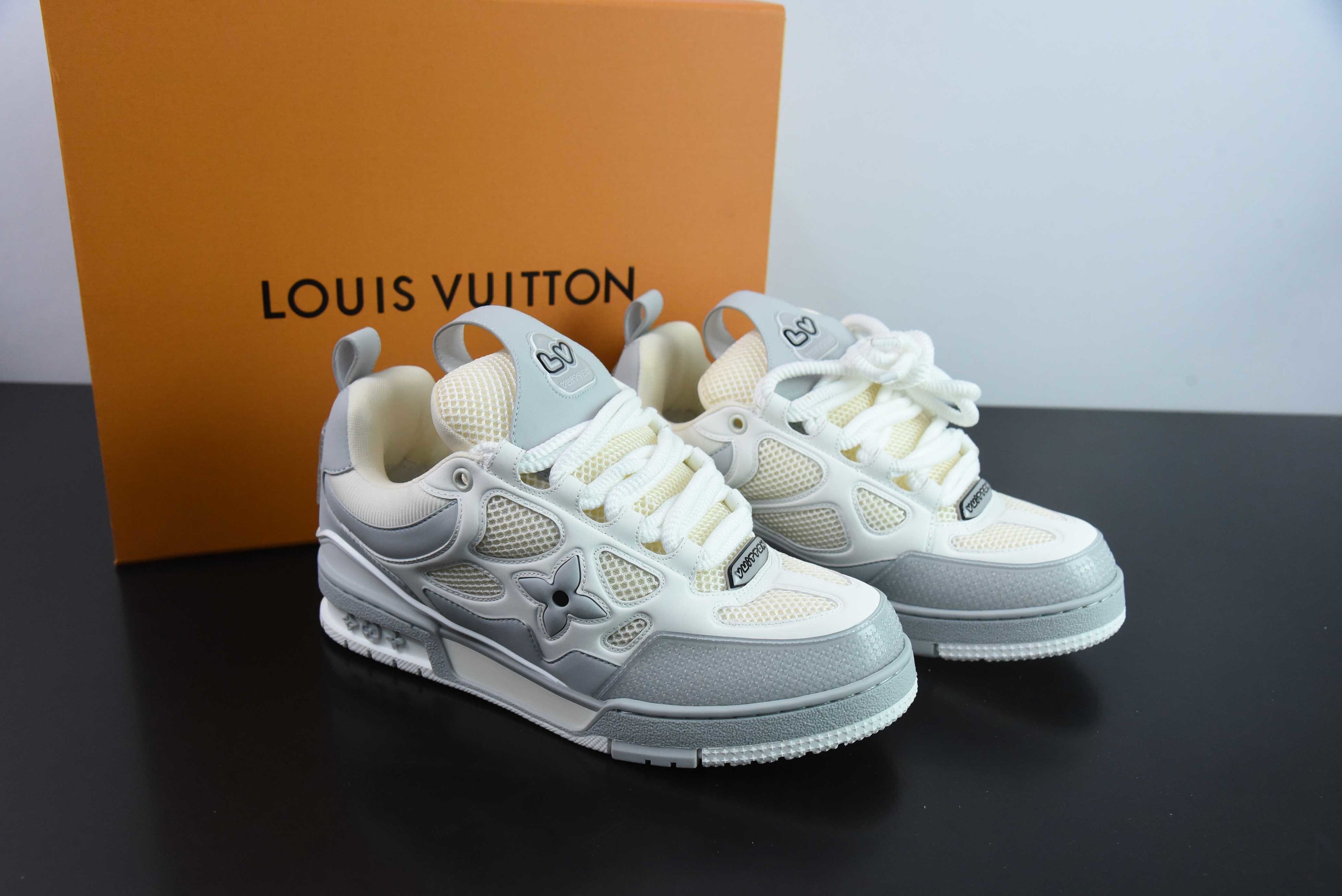 Louis Vuitton Skate Beige and Gray