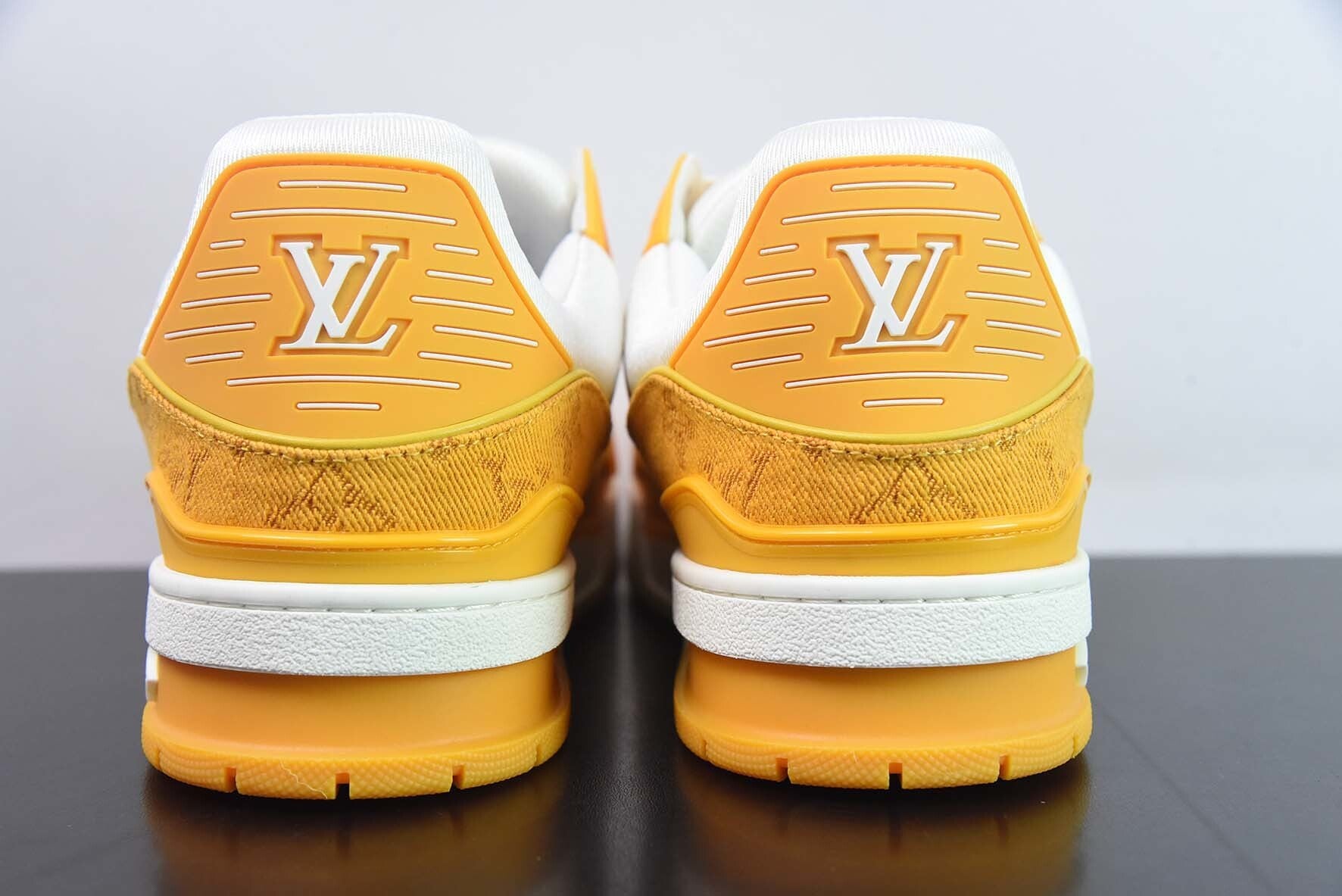 Louis Vuitton Trainer Yellow