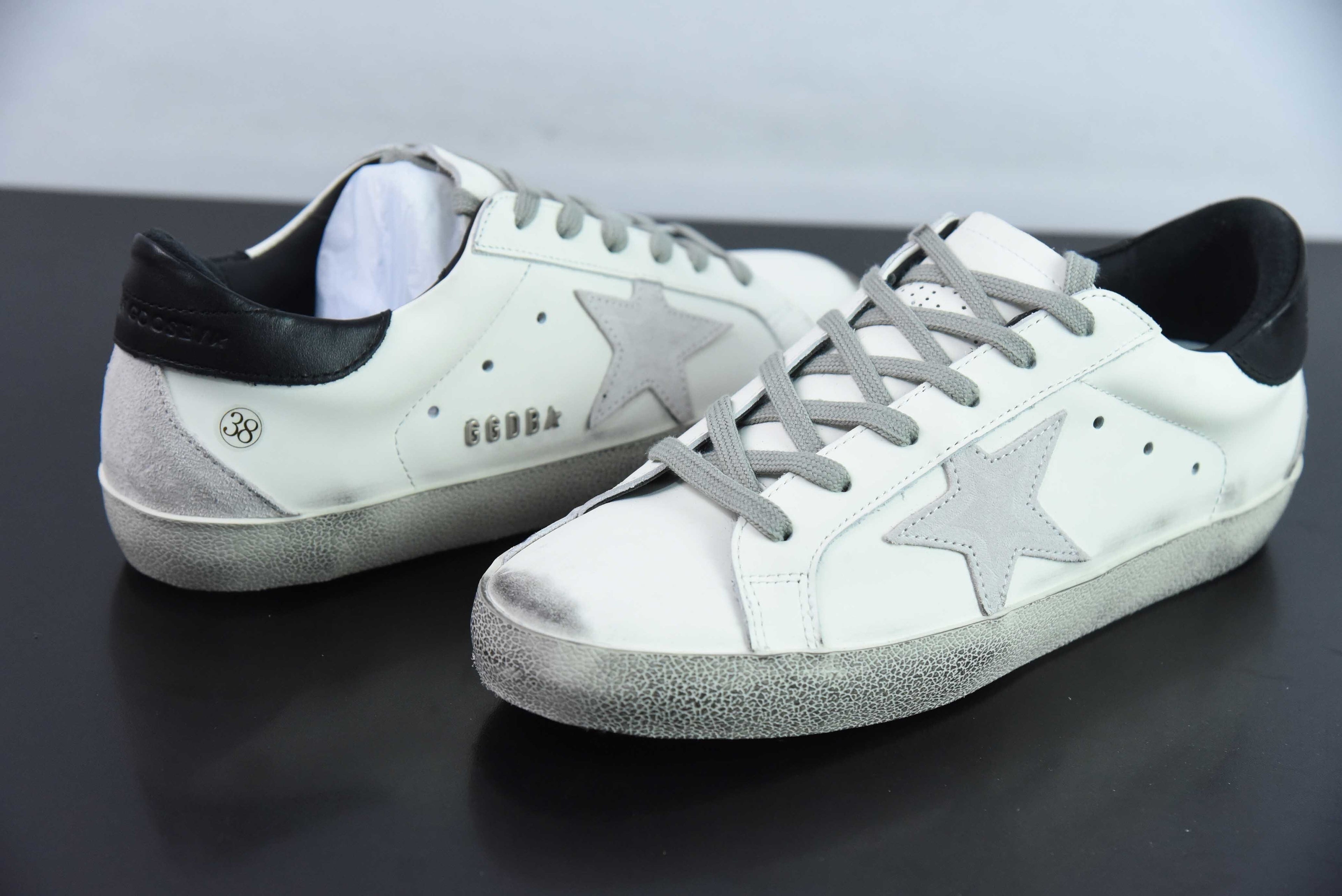 Golden Goose Super Star Classic Black