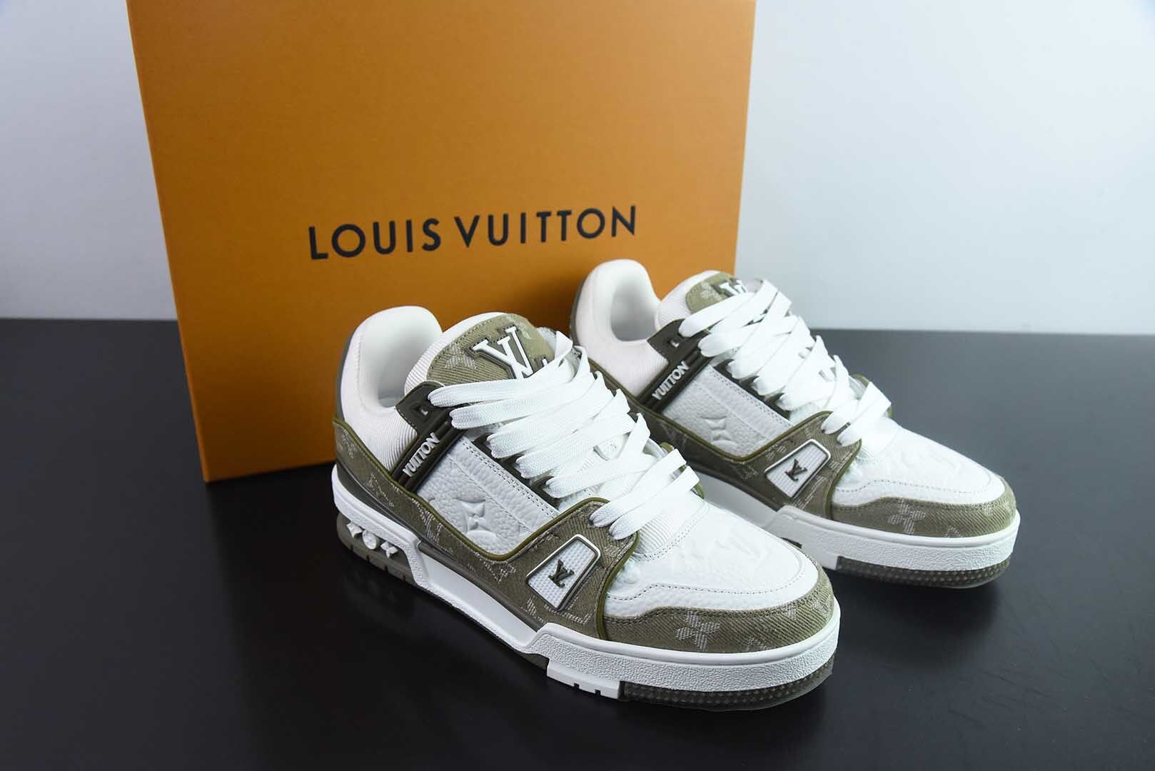 Louis Vuitton Trainer Olive Green