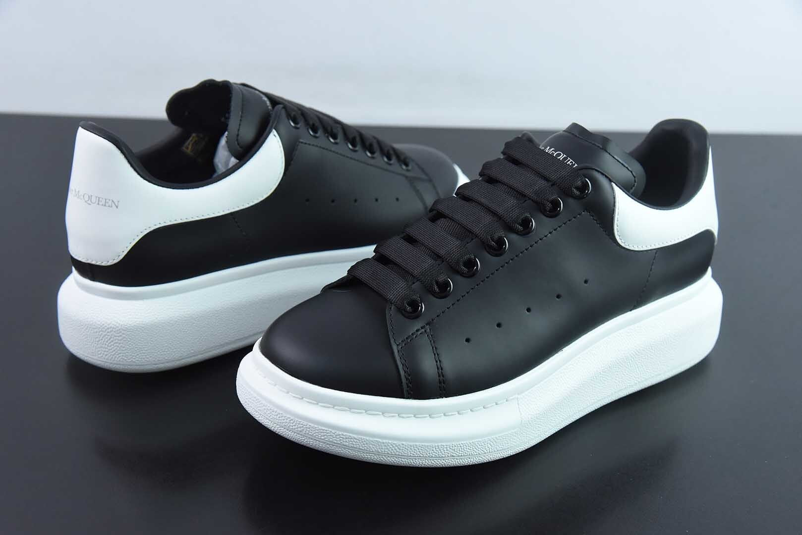 Alexander McQueen Black Night