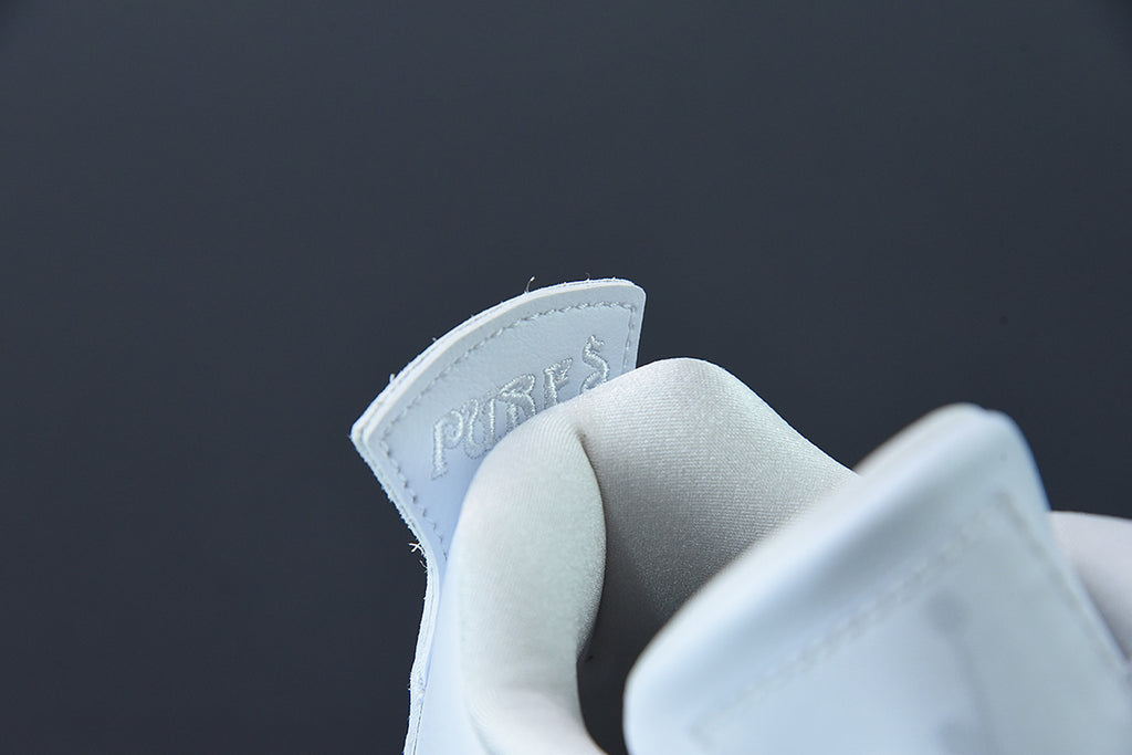 Jordan 4 Retro Metallic Silver