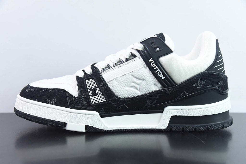 Louis Vuitton Trainer Black and  White