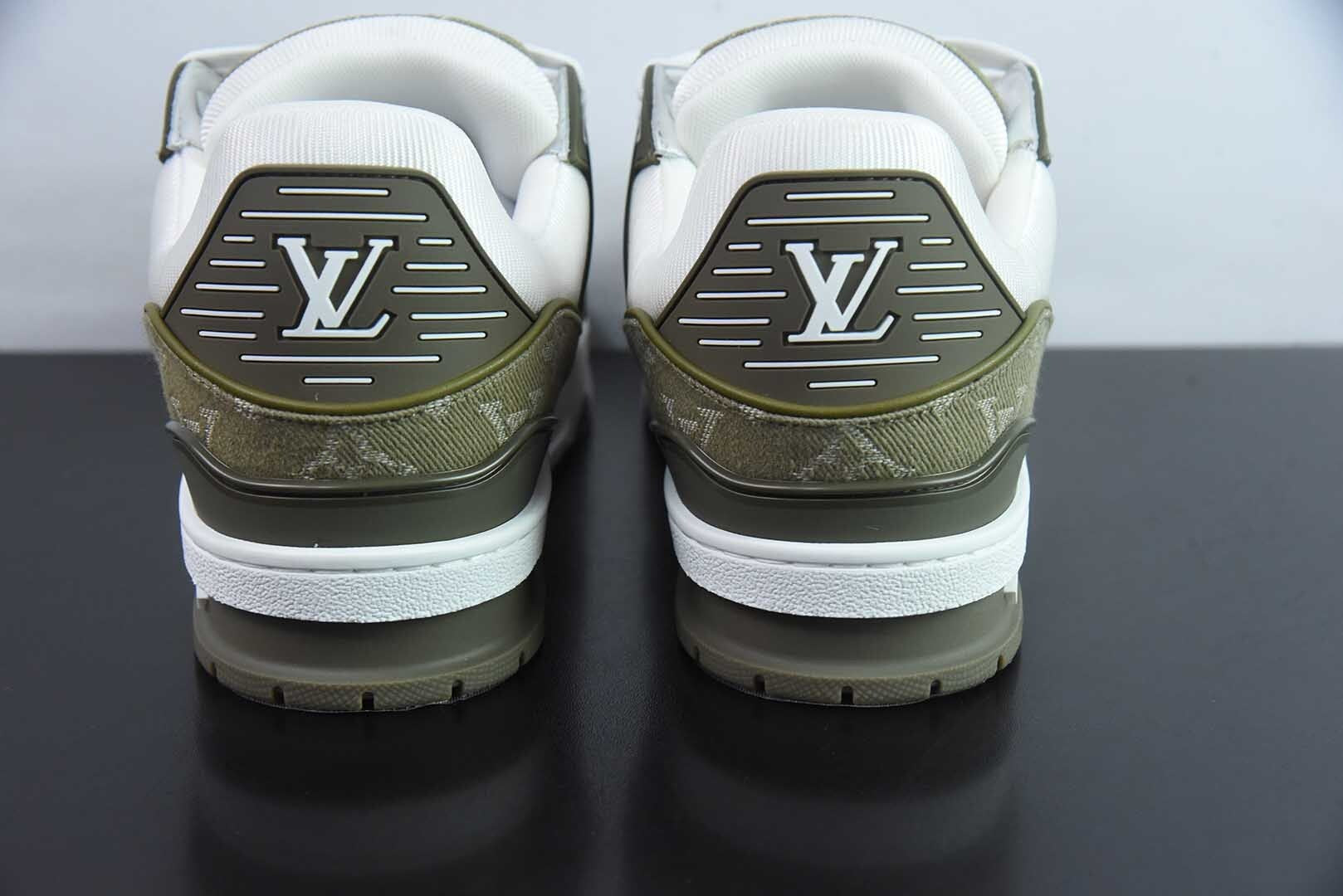 Louis Vuitton Trainer Olive Green