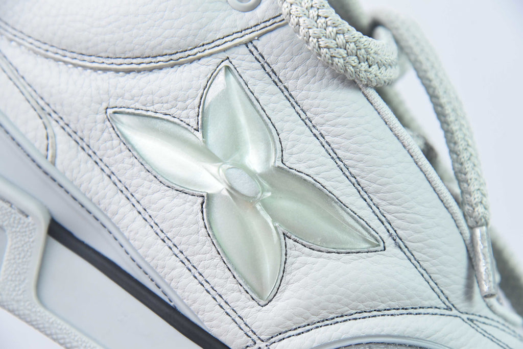 Louis Vuitton Skate Gray