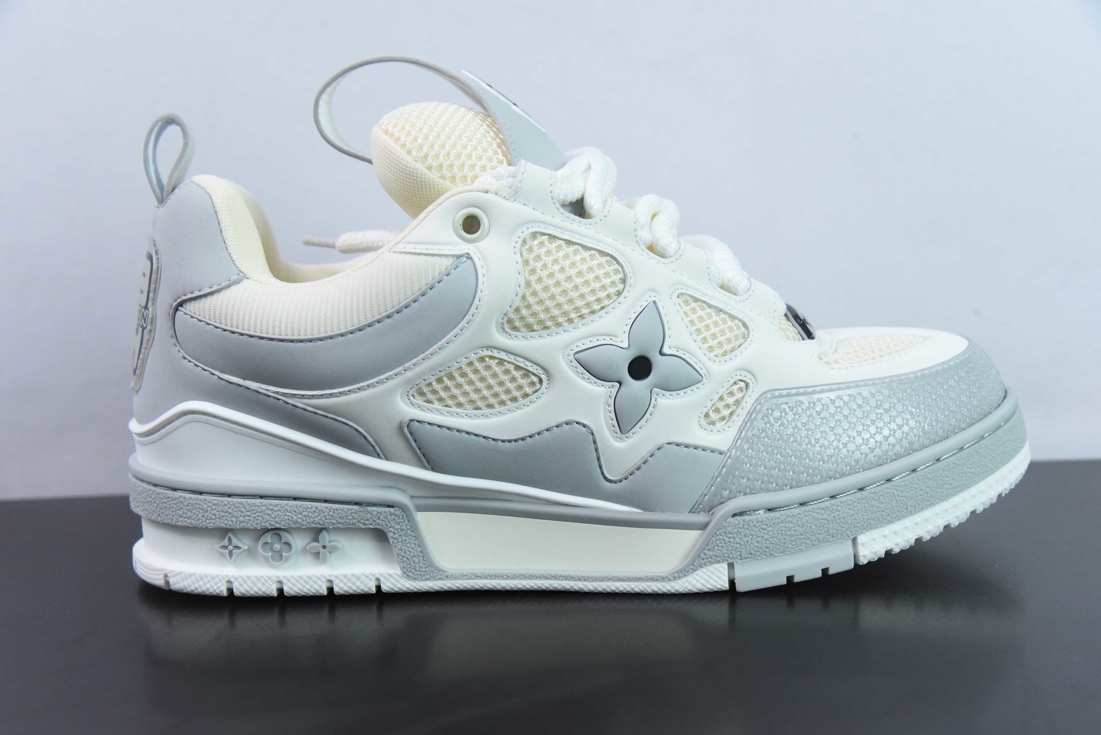 Louis Vuitton Skate Beige and Gray