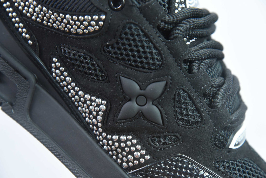 Louis Vuitton Skate Black with Beads