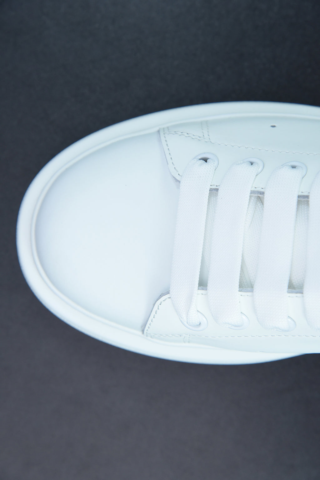 Alexander McQueen White/Black Leather