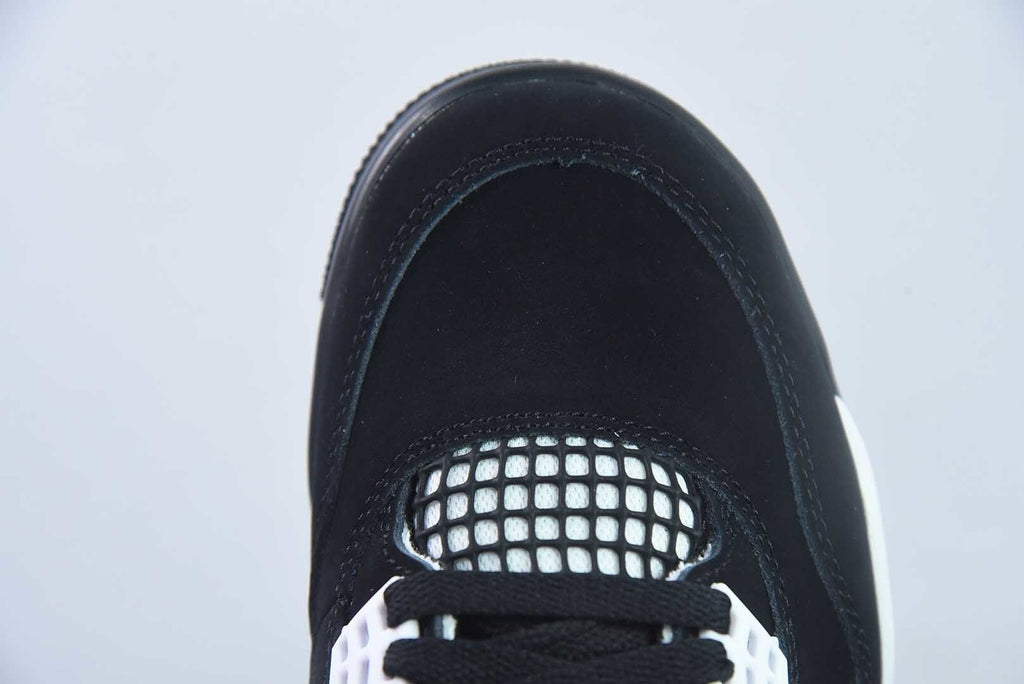 Jordan 4 Retro White Thunder