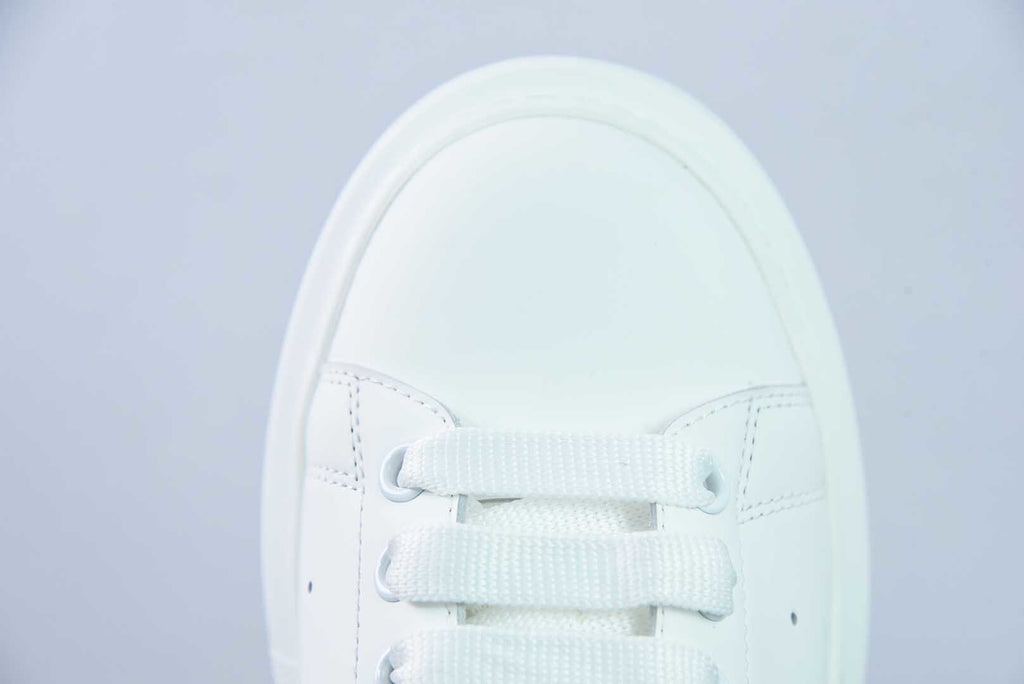 Alexander McQueen Gold