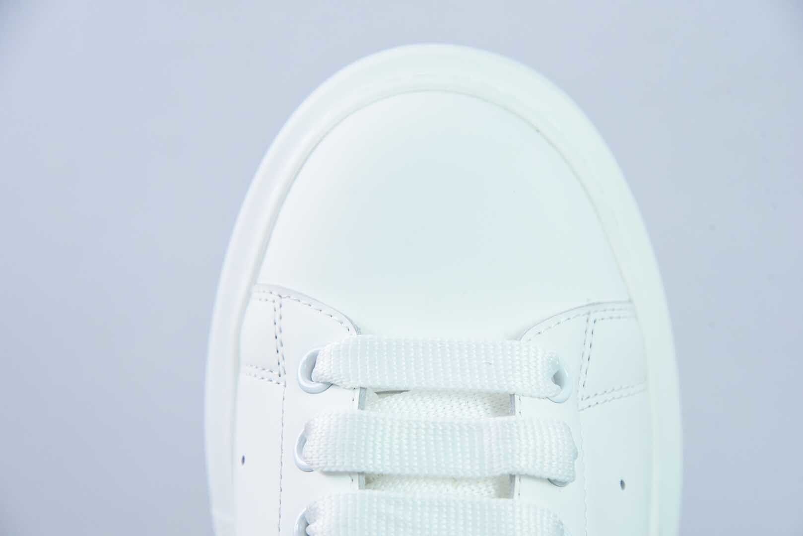 Alexander McQueen Gold