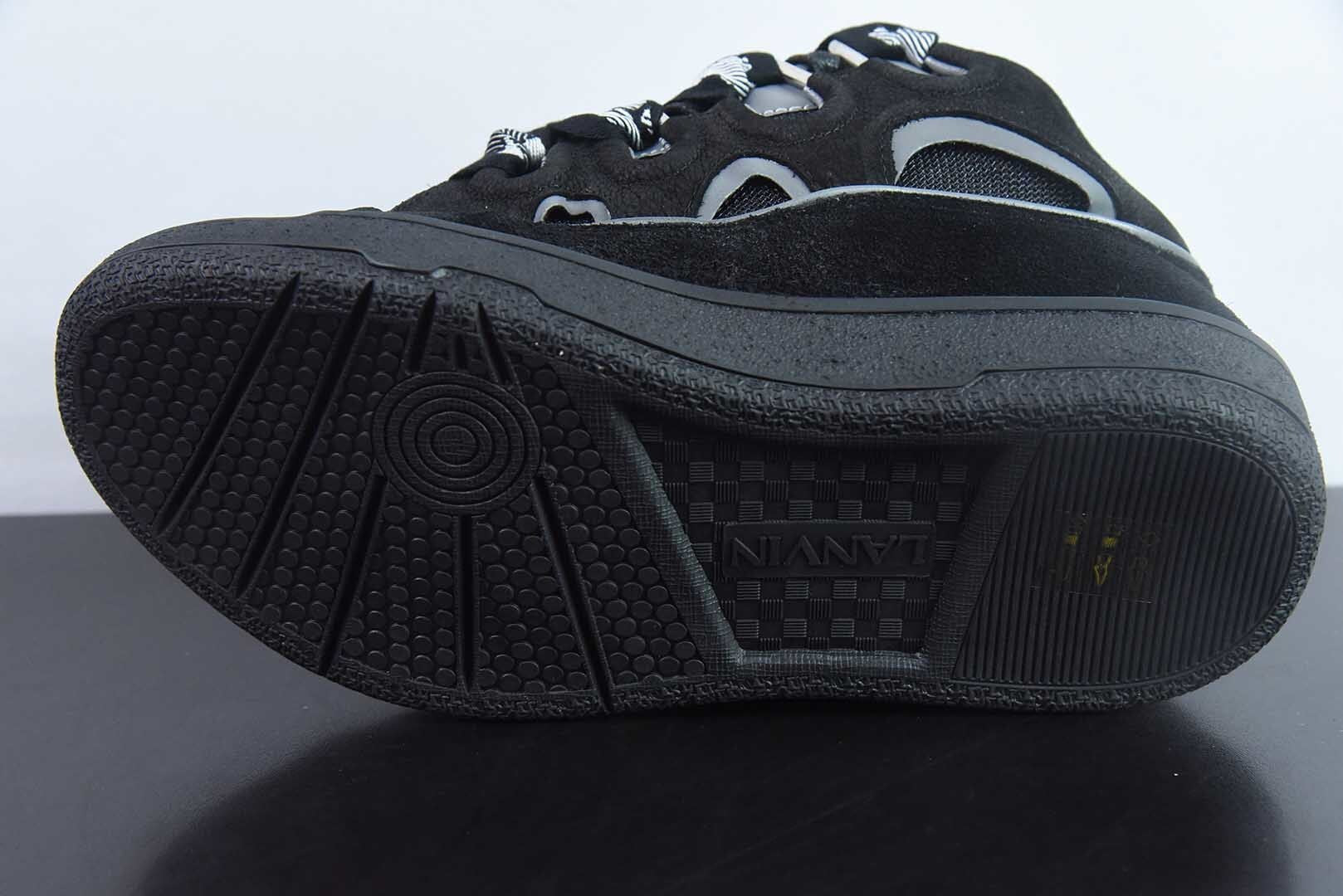 Lanvin Curb Black Gray