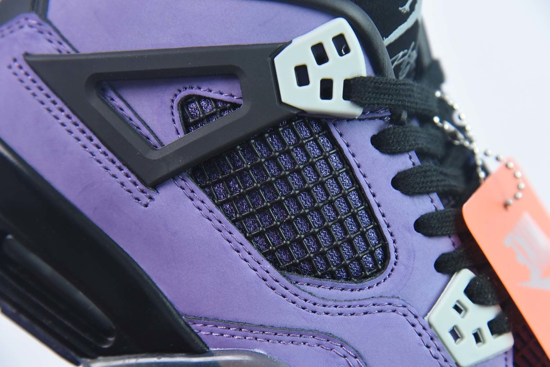 Jordan 4 Retro Travis Purple