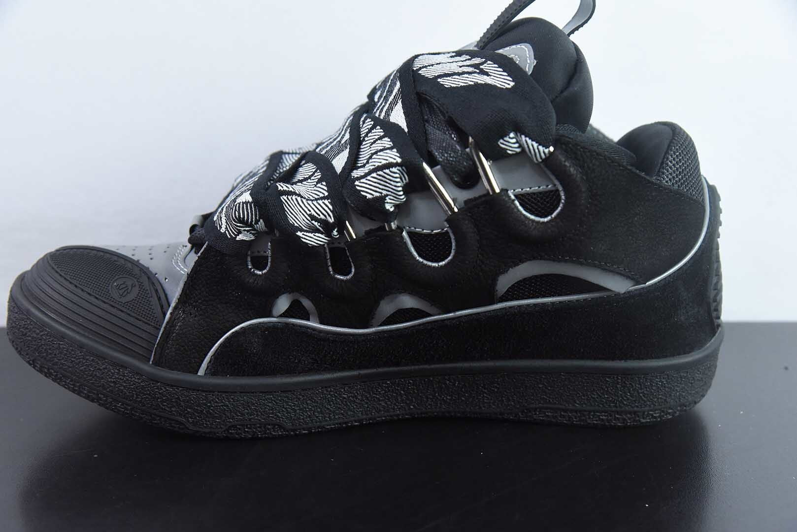 Lanvin Curb Black Gray