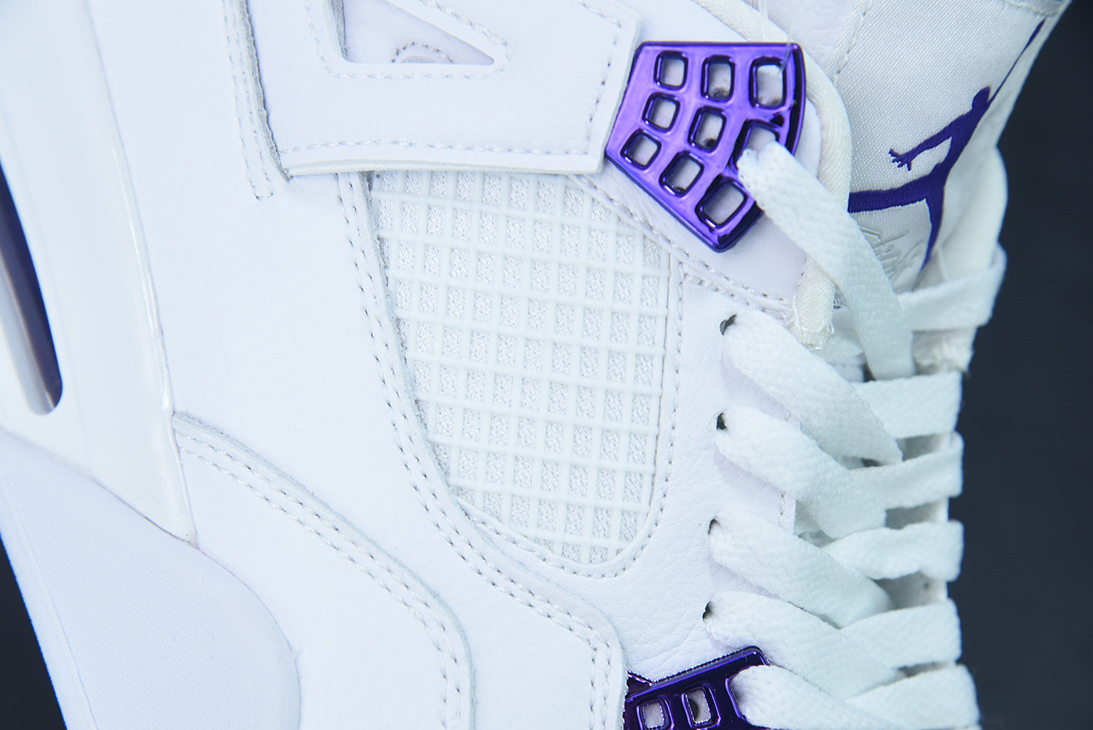Jordan 4 Retro Metallic Purple