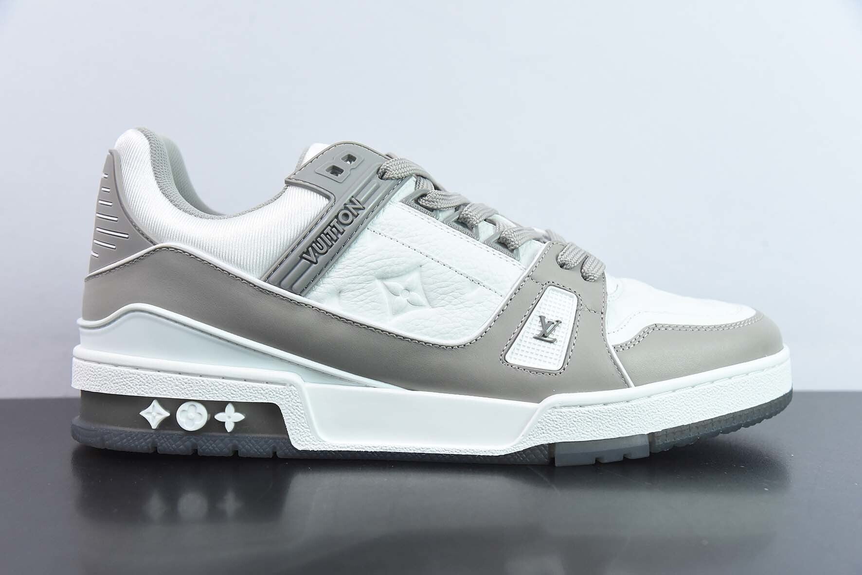Louis Vuitton Trainer Gray