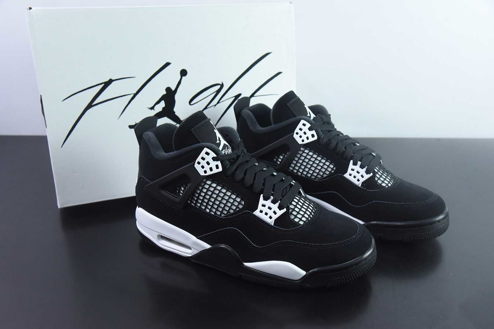 Jordan 4 Retro White Thunder