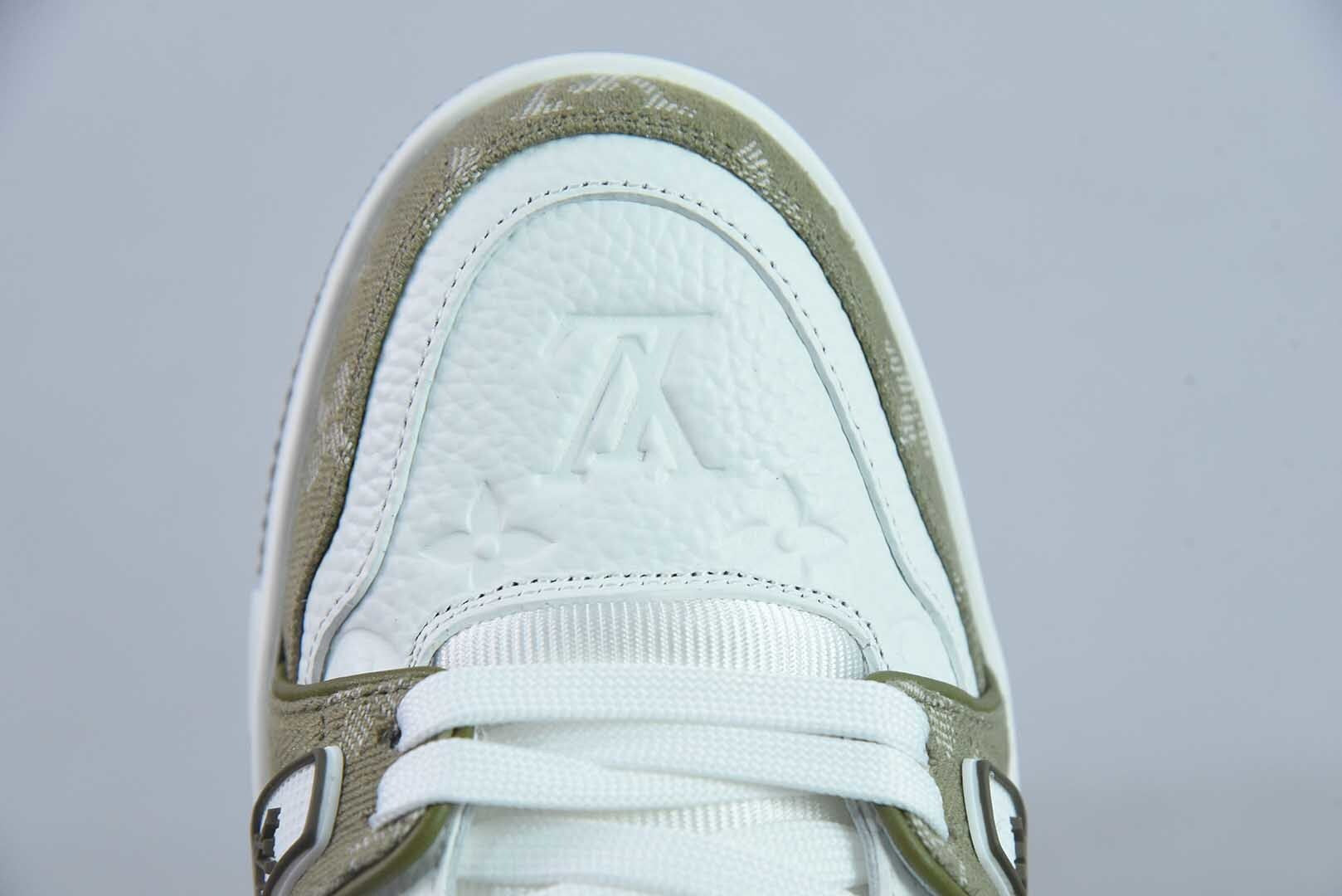 Louis Vuitton Trainer Olive Green