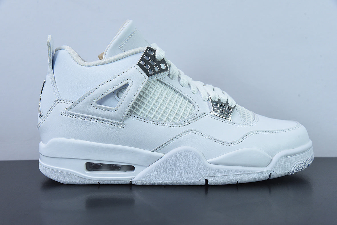 Jordan 4 Retro Metallic Silver