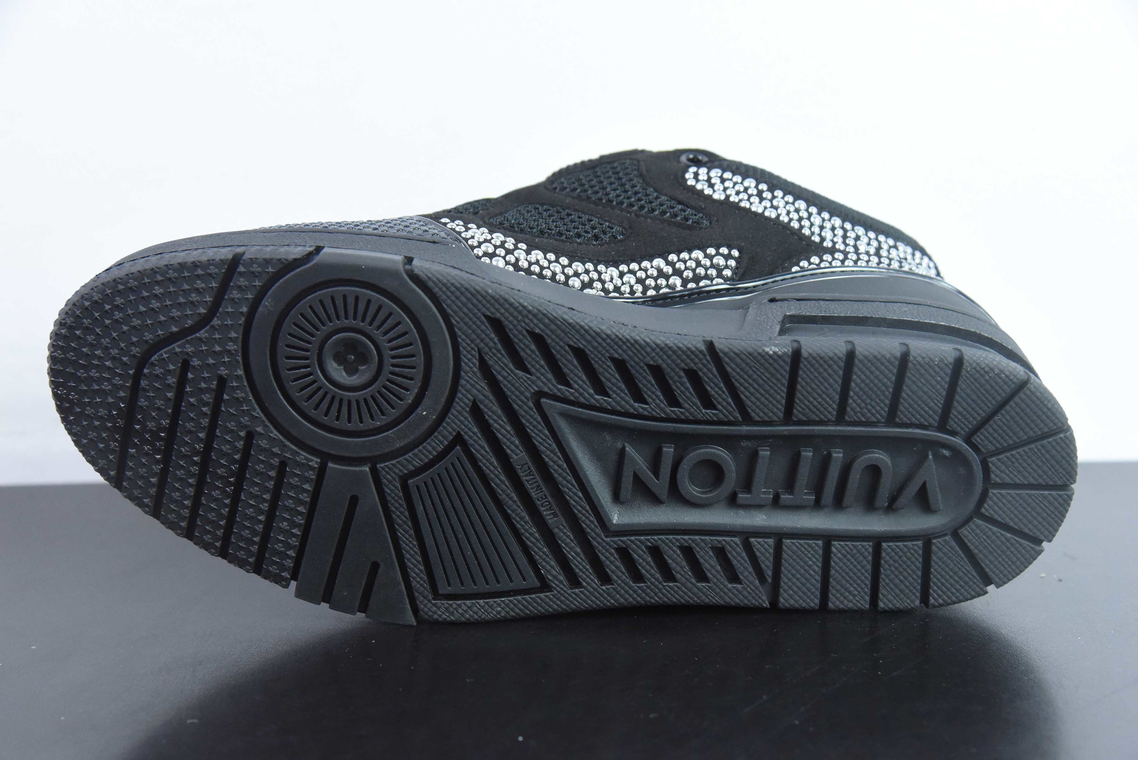 Louis Vuitton Skate Black with Beads