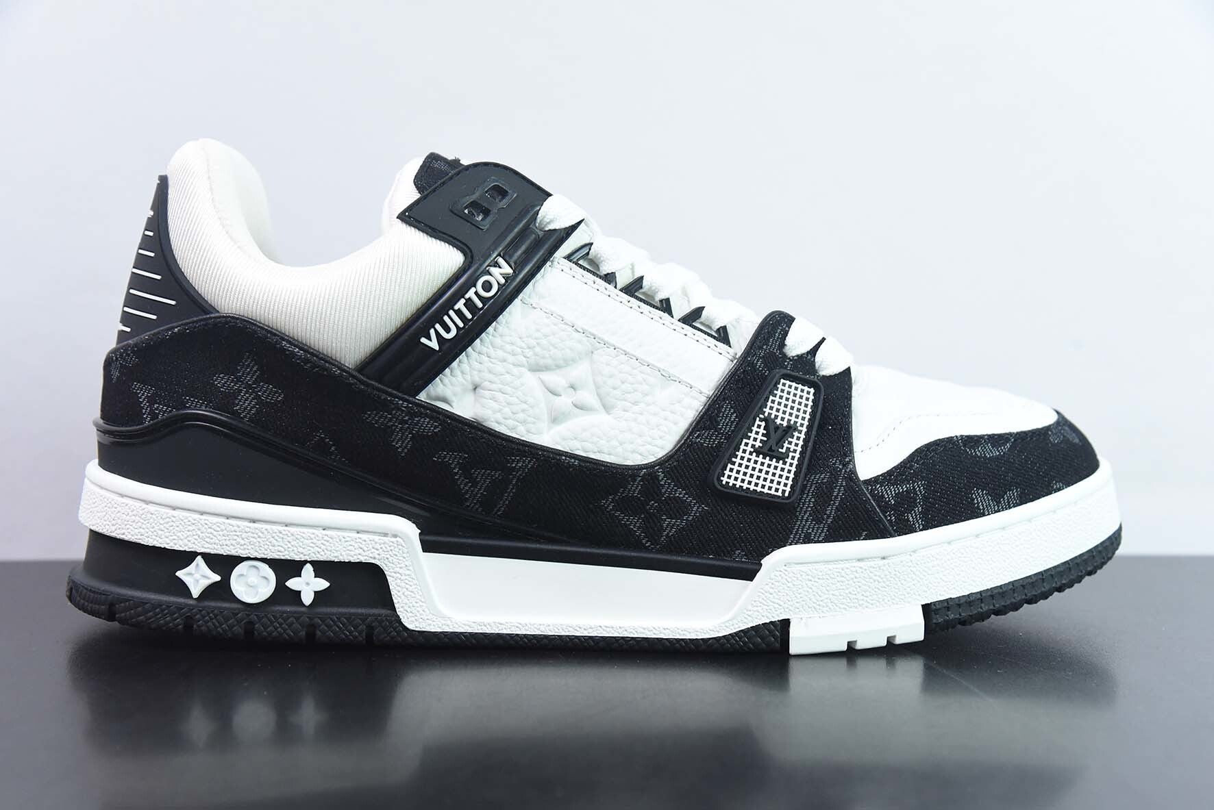 Louis Vuitton Trainer Black and  White