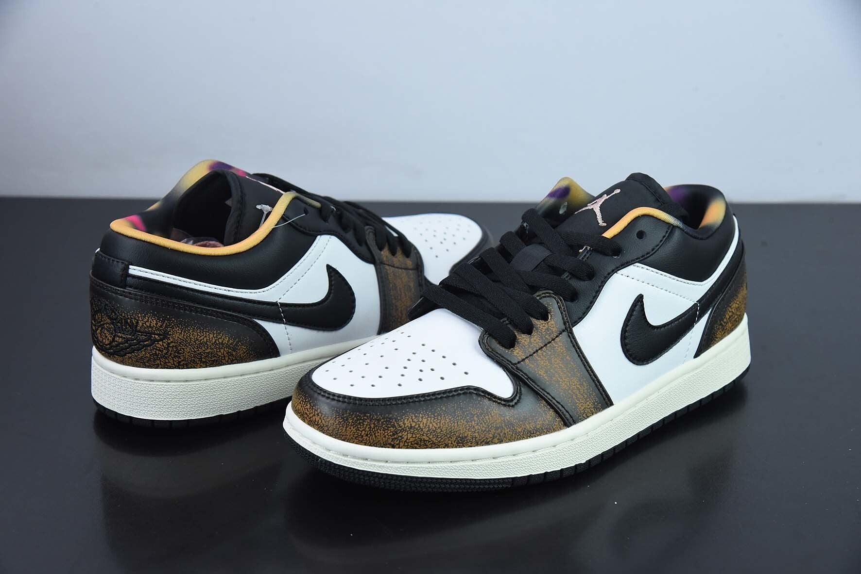 Jordan 1 Low Wear-Away
